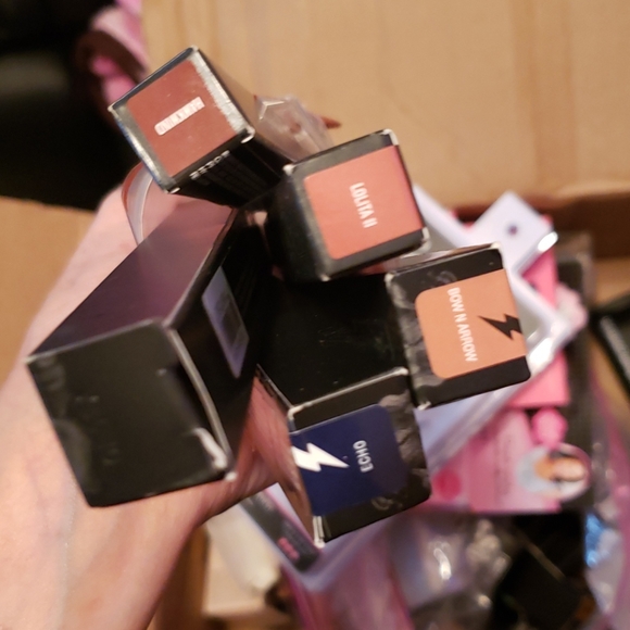 Make up bundle - Picture 5 of 16